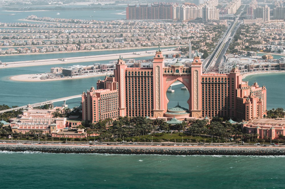 Palm Jumeirah - công trình mang tính biểu tượng và tạo nên thương hiệu cho Dubai